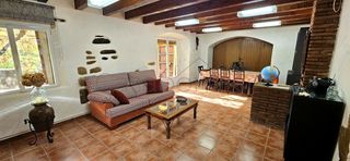 Mas à Santa Maria de Palautordera. Masia 360 m2, 3 viviendas independientes, 7 habitaciones, 3 baño