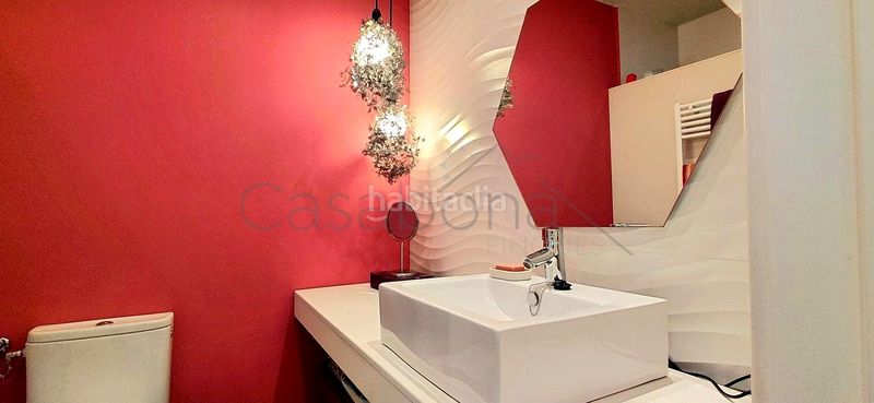 Foto b76221ba-e9f6-4e03-ad12-e3bd81ae971d. Casa a Manlleu