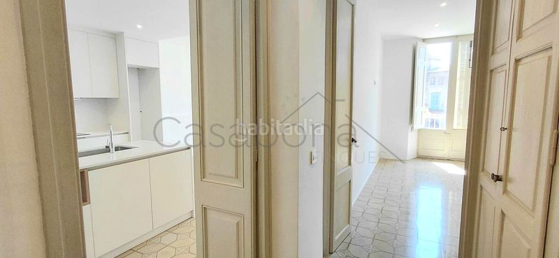 Foto 738c72b3-4d99-421e-92f9-98b905426fa2. Flat with heating in Centelles