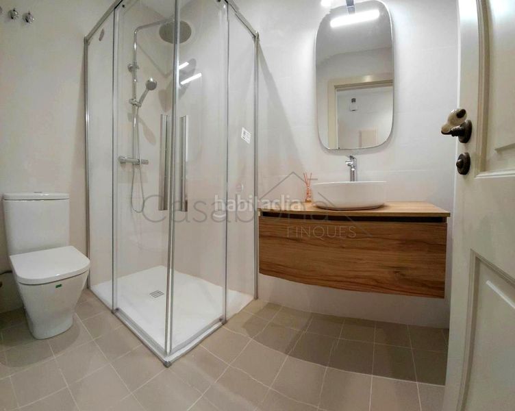 Foto 9a1ebd0f-78b6-4027-a670-b39f5af1cb84. Flat with heating in Centelles