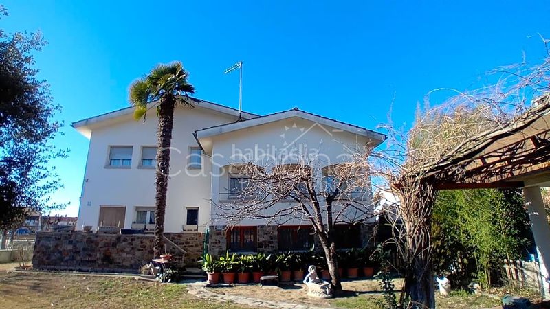 Foto f426b9b7-e14a-461e-a3fa-fb0f1e5d4d54. Casa amb calefacció a Gurb