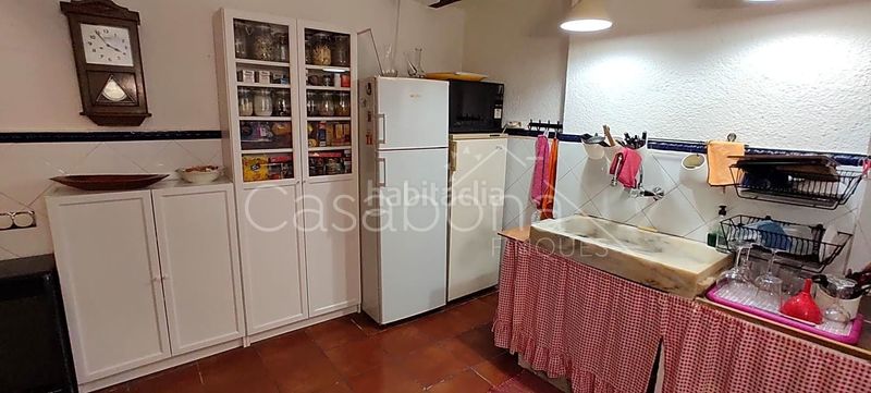 Foto a9536063-8d37-4b95-84bd-901e9b082270. Masia a Arbúcies