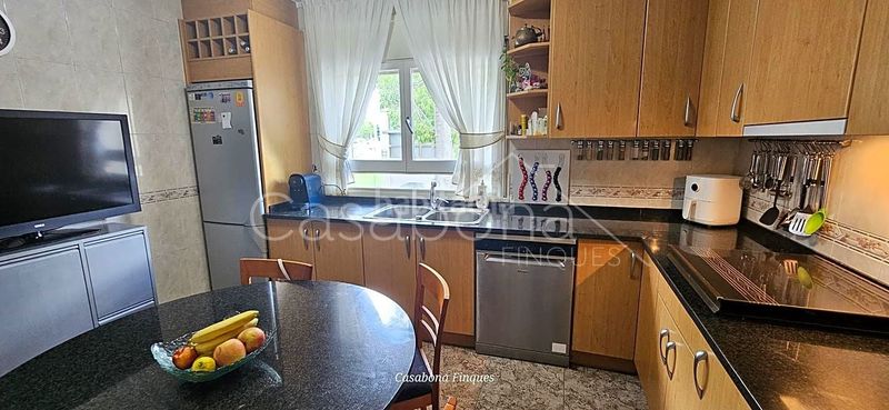 Foto 902beb7e-a0bb-4984-b660-a3bceb460cee. Casa a Nord Vic
