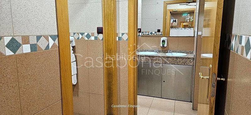 Foto b042f33f-1efe-4c7a-8fa6-12d29e2d4178. Casa a Nord Vic