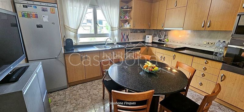 Foto e89a49af-f042-400e-a734-285f7b328f2c. Casa a Nord Vic