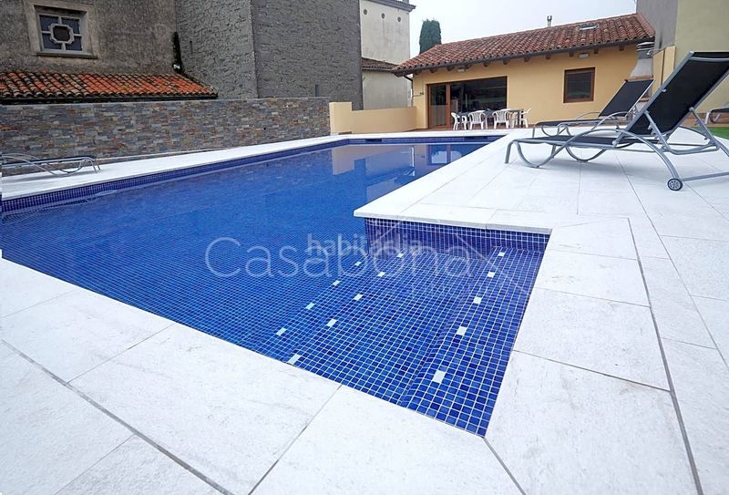 Foto 98a36a15-0897-43b5-80bb-d8780cd0a4c0. Casa amb calefacció piscina a Santa Maria de Corcó