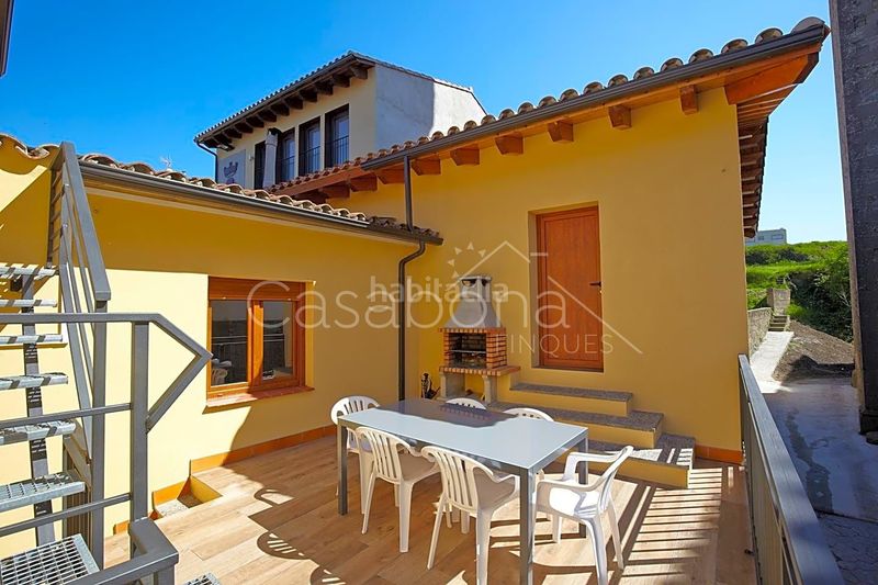 Foto ceb93d3f-6e34-4dee-a5a2-baaa38a1a40f. Casa amb calefacció piscina a Santa Maria de Corcó