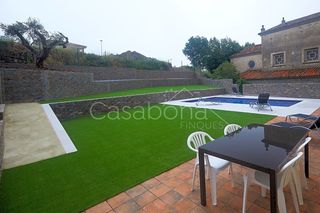 Haus in Santa Maria de Corcó. Lesquirol. impecable casa 420 m2, 2 viviendas independientes, 5