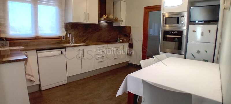 Foto 61dd11ae-0661-4a39-9ecb-40094698b9c9. Casa amb calefacció a Sant Vicenç de Torelló