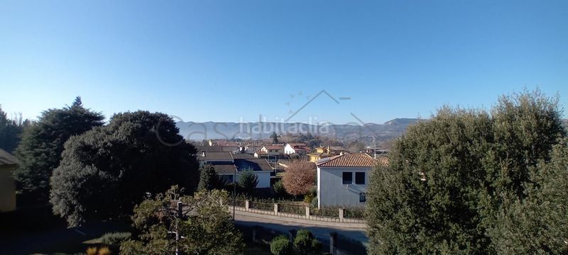 Foto 666e07ff-da43-42bc-a323-2d0e03ddd7e6. Casa amb calefacció a Sant Vicenç de Torelló