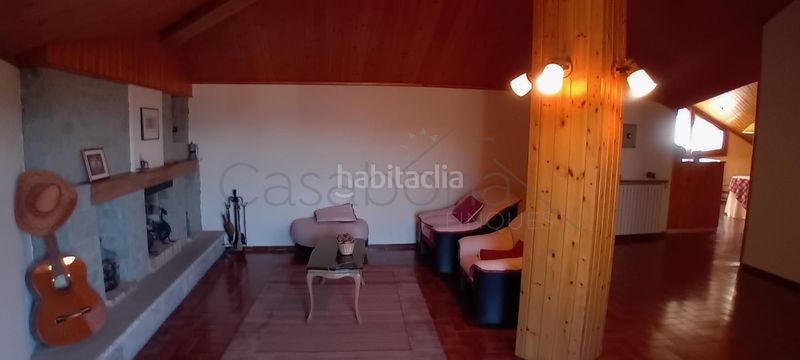 Foto ab1d1256-87a9-49e4-a5aa-19fef010a7a6. Casa amb calefacció a Sant Vicenç de Torelló