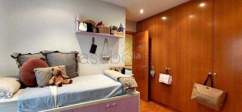 Foto b84b5c14-fb55-49d2-a507-2e03f68abed5. Casa amb calefacció a Tona