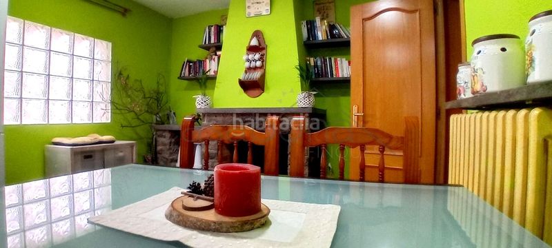 Foto 77c1e318-7976-4a8d-937b-e1821668e252. Casa adossada amb calefacció a Tona