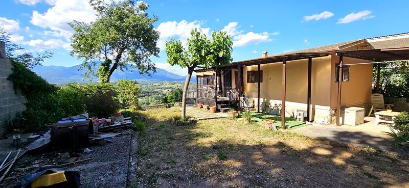 Foto 6020718a-dd08-4481-b318-aa3d207cd38f. Casa amb calefacció a Vallgorguina