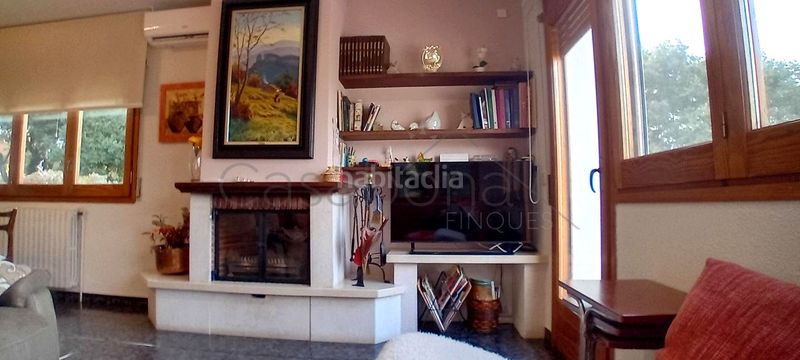 Foto 70a4448a-8fcd-42e9-ab0a-cad99fe3dc27. Casa amb calefacció a Santa Maria de Corcó