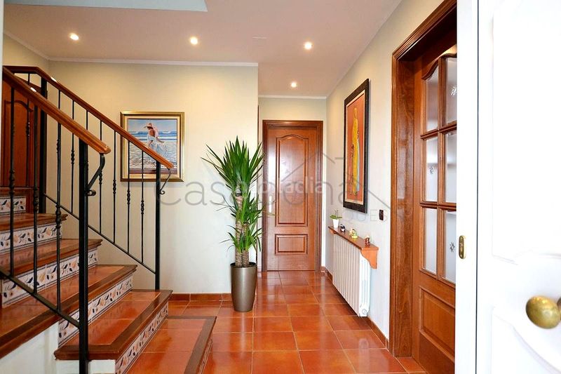 Foto 91d4bf07-f1af-405e-9744-311313456b3b. Casa amb piscina a Olost
