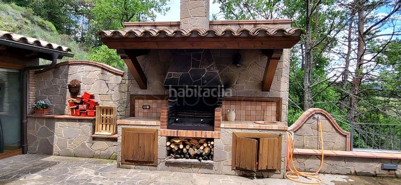 Foto ef827bb9-7831-47ab-b1ef-d28133064ab2. Casa amb piscina a Olost