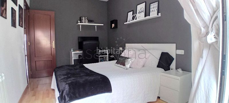 Foto 1c28b017-3f09-4183-b334-452cdaad9fc3. Casa amb calefacció a Roda de Ter