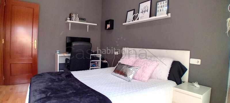 Foto 83c37e9a-0db0-405e-8f23-2880ef9e3c65. Casa amb calefacció a Roda de Ter