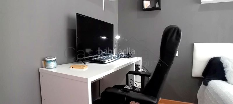 Foto ced90ff2-83bd-431b-95df-a531dde5d6c4. Casa amb calefacció a Roda de Ter
