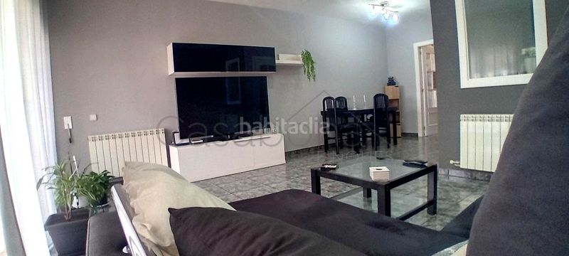 Foto e397f8ab-90fb-451c-8f44-597f14e48bd0. Casa amb calefacció a Roda de Ter