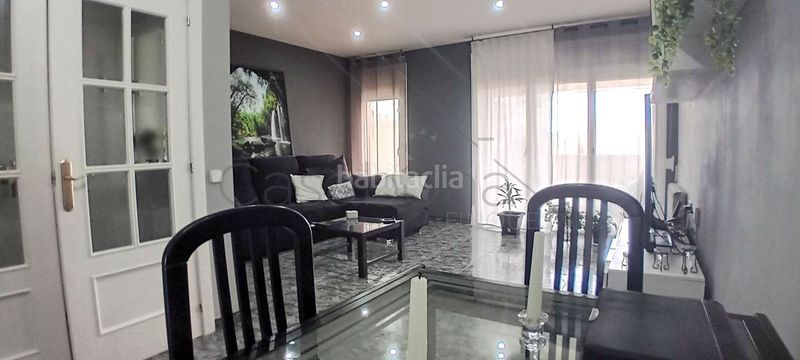 Foto e6e644bc-68f2-4a98-b405-7a6104a96846. Casa amb calefacció a Roda de Ter