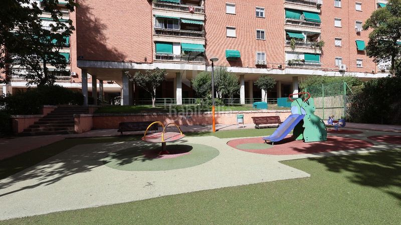 Foto e25db7e3-685a-4317-9a69-9f2d2acf507d. Àtic amb piscina a Parque Mayor Alcorcón