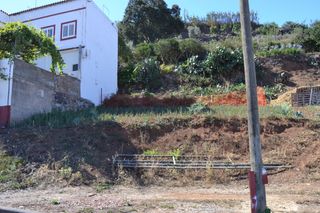 Terreno residencial  Calle las laderas del rincón 17. Venta de solar urbano en teror
