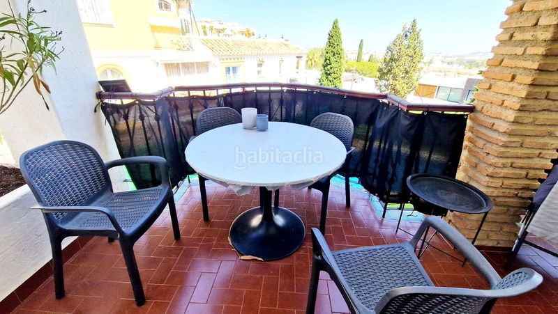 Foto afddca03-a86d-48f4-bf94-de26525bcb1d. Casa a schiera con camino piscina in Mijas golf Mijas
