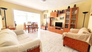 Ático en Centro ciudad. Estupendo amplio y soleado piso a la venta en fuengirola