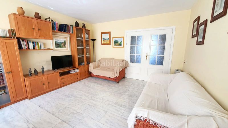 Foto de4b4028-8cd8-47a6-9e30-a9855a7d3d01. Àtic amb aparcament piscina a Centro ciudad Fuengirola