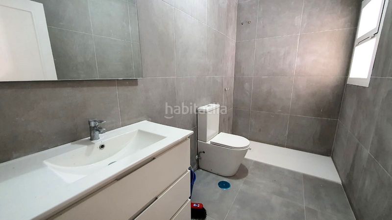 Foto 66bbadda-6ecd-4fca-8bbf-1c40e40e5273. Casa amb aparcament piscina a Torreblanca del Sol Fuengirola