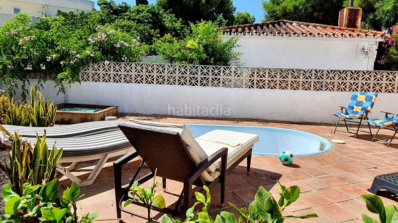 Foto 6e24be4d-c4a0-40c3-aed1-feaaf5f339c4. Xalet amb aparcament piscina a Torreblanca del Sol Fuengirola