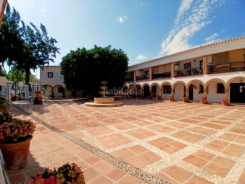 Foto fd373846-86b6-4459-8a64-132e124081d4. Casa adossada amb xemeneia calefacció a Centro ciudad Fuengirola