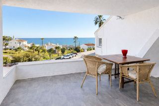 Casa adossada a El Faro de Calaburra - Chaparral