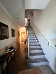 Casa a Jardín Lucena