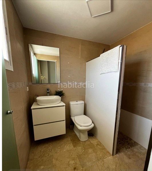 Foto e8cc8a60-52e2-4b39-8856-4ebf53c24f77. Piso en El Valle Lucena