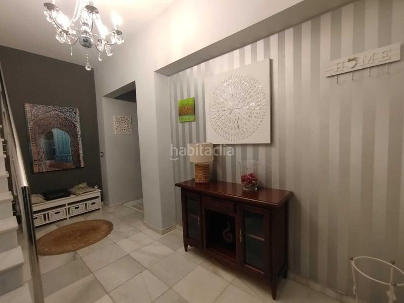 Foto 85b832c3-d904-4c23-a3bf-c7f692a7e4b7. Casa a Cabra