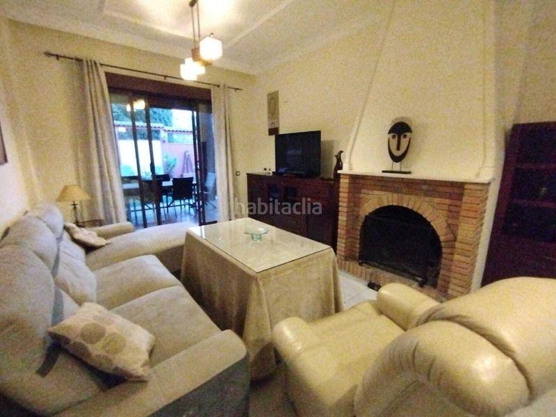 Foto 9db75a07-56c2-4eec-bb1e-21bc44f6db7f. Casa a Cabra