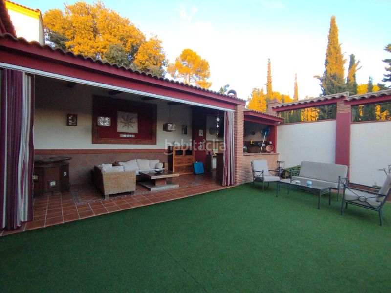 Foto bc690032-729f-45bf-9ce1-2571a4004403. Casa a Cabra
