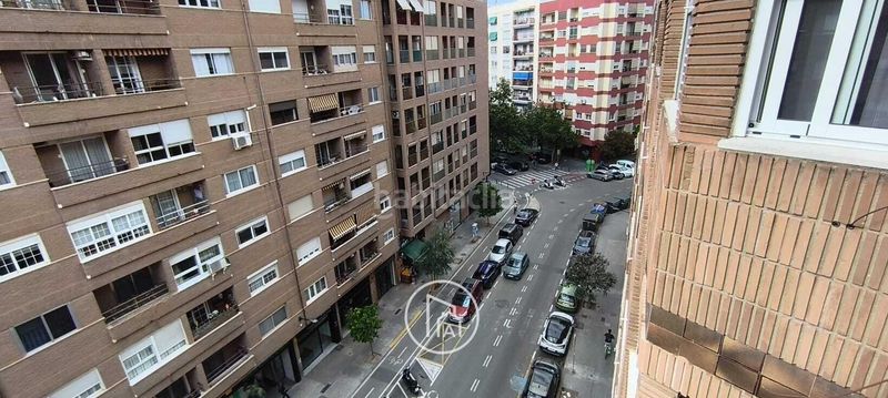 Foto 713c890f-69e3-43bd-84f5-ecab9d0605b3. Pis a Marxalenes Valencia
