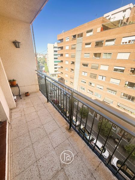 Foto 7da37651-12d6-4a08-b317-7d488a366735. Pis a Marxalenes Valencia