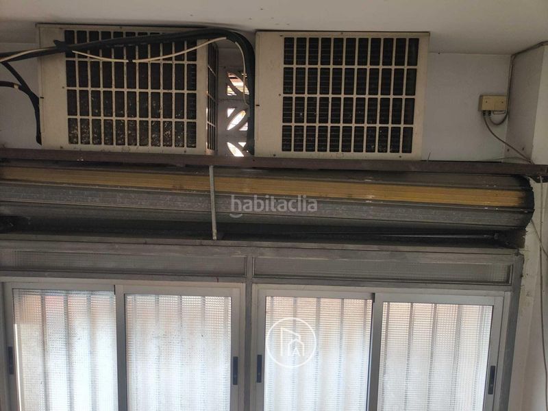 Foto 19f8add5-164d-4dbc-bab9-78124fac4e6f. Local comercial a El Alborgí Paterna