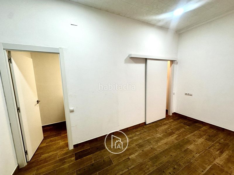 Foto 3b94e213-7517-49a7-914f-a50687582a8d. Planta baixa amb calefacció a Barrio de Campanar Valencia