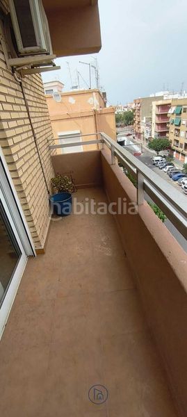 Foto 55646022-3d42-4eb6-92f8-cc45b2ba1087. Pis a Aldaia