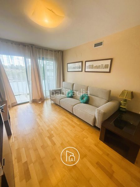 Foto 998368b0-3a15-4a9d-90e4-59f81a1e3b24. Pis amb aparcament a Casas Verdes Paterna