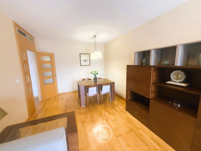 Foto df154774-1e0b-468c-8b13-cf214d5ce43a. Pis amb aparcament a Casas Verdes Paterna