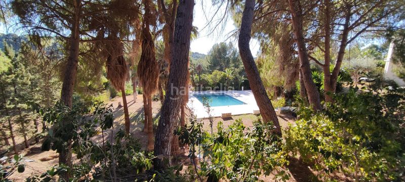 Foto 6a387697-e580-45ec-b931-66bb974a0b40. Xalet amb calefacció aparcament piscina a Las Pedrizas Chiva