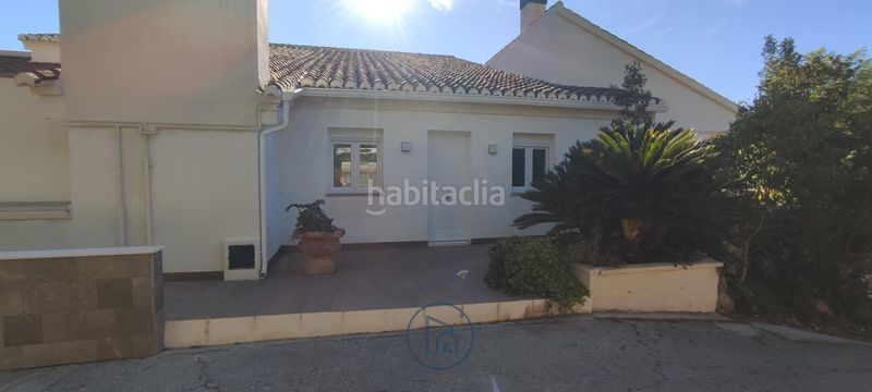 Foto ab786e11-1c3d-4d18-9f67-5eca392f120f. Xalet amb calefacció aparcament piscina a Las Pedrizas Chiva
