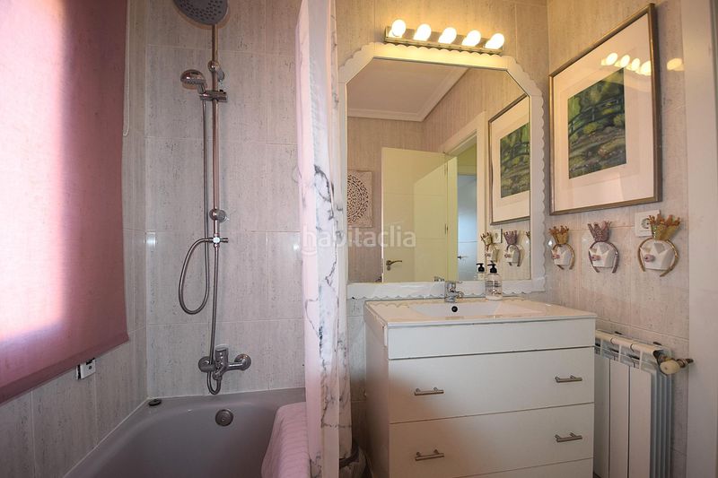Foto 686aa72f-fbcd-471d-94eb-d4f3f041fcf4. Casa pareada exclusivo chalet con vistas privilegiadas al cerro del telégrafo en Rivas - Vaciamadrid